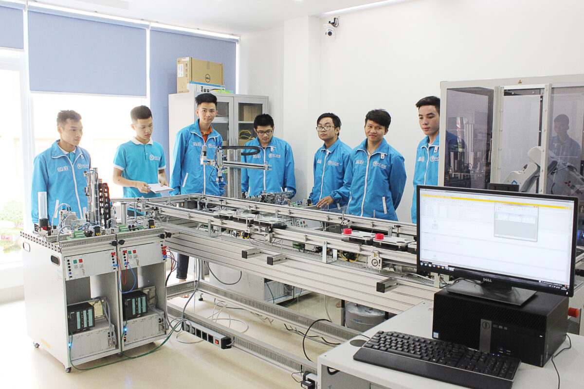 Trường cao đẳng Cơ điện Hà Nội